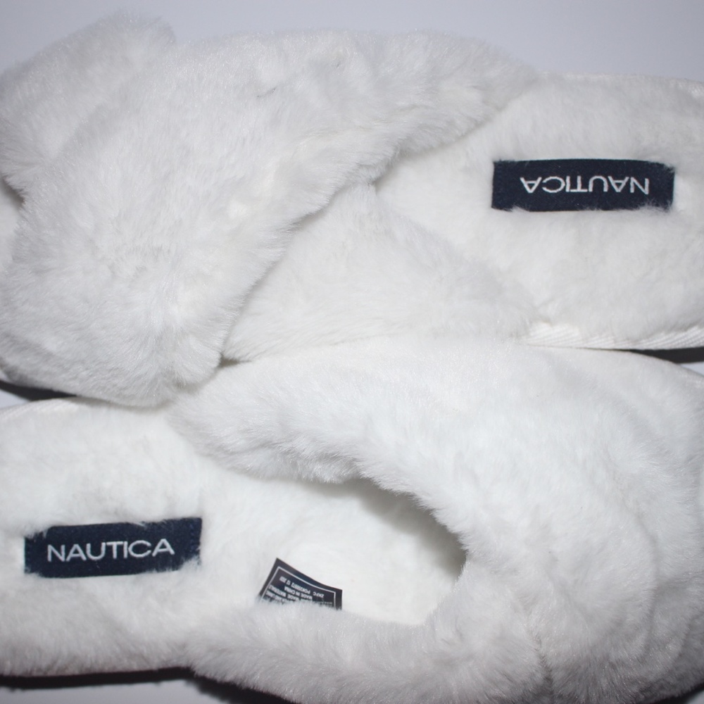 Nautica Aren Faux Fur Slippers (WHITE) - Picture 2 of 5